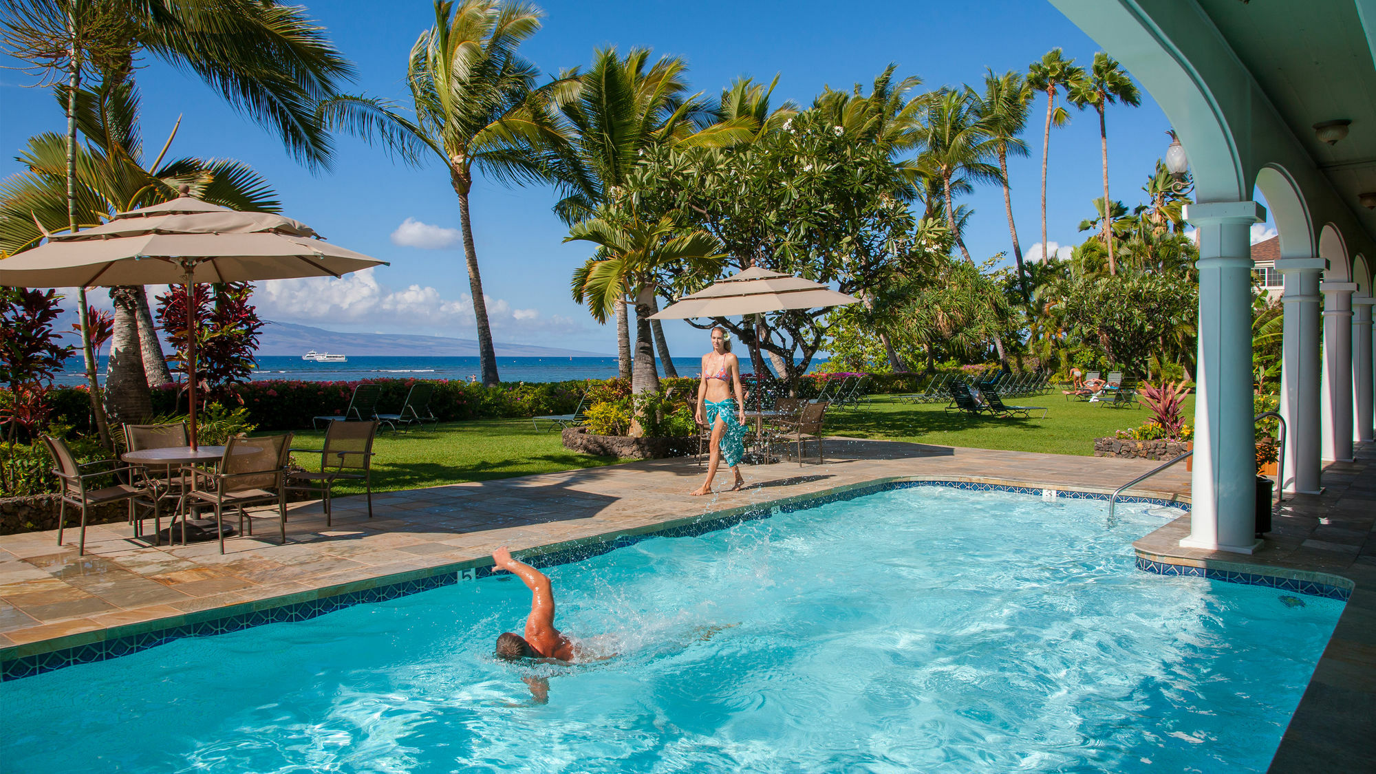 Lahaina Shores Beach Resort Dış mekan fotoğraf